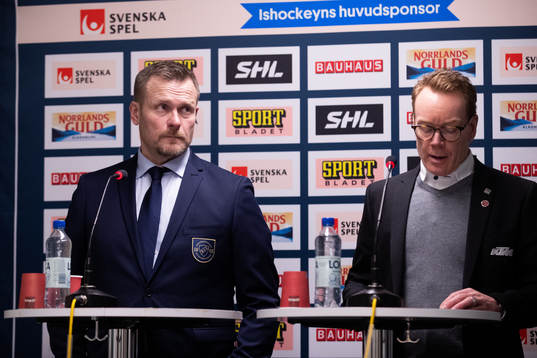 Djurgårdens tränare Joakim Fagervall och Örebros