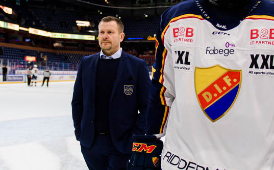 Djurgårdens tränare Joakim Fagervall jublar