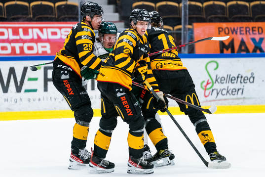 Skellefteås Albin Sundsvik, Gabriel Säll, Filip Roos och