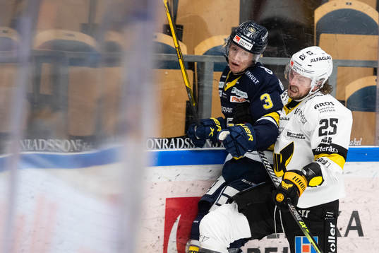 s Daniel Bertov och Västerås Marcus Bergman