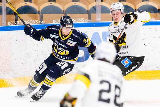 s Daniel Bertov och Västerås Niklas Rigelius