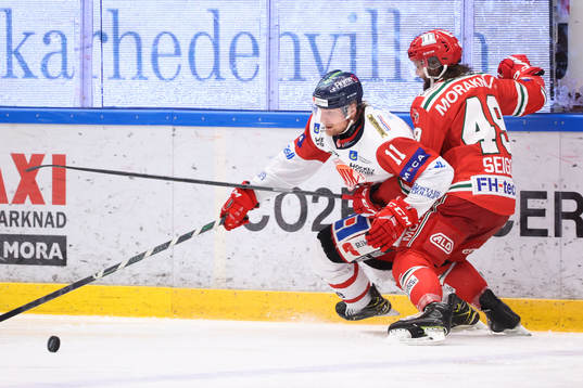 Västerviks Alexander Hilmerson och Moras Steven Seigo