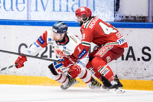 Västerviks Alexander Hilmerson och Moras Steven Seigo