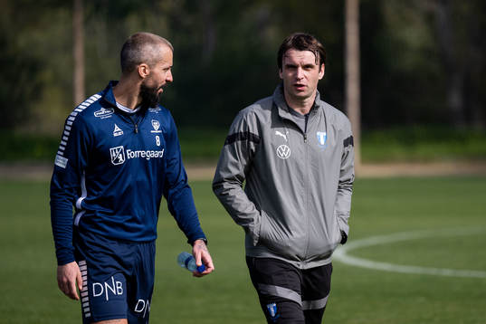 Sarpsborgs Guillermo Molins och Malmös tränare Milos Milojevic
