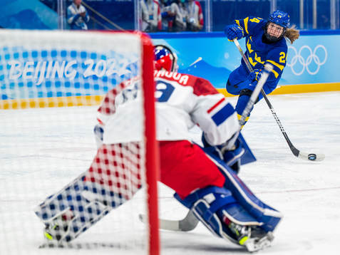 Felizia Wikner-Zienkiewicz of Sweden with a shot in the