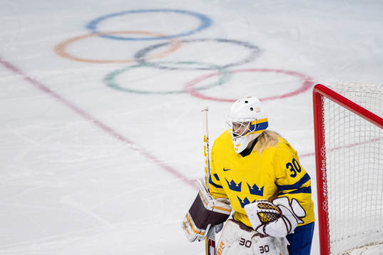 goaltender Emma Söderberg of Sweden in the women's ice