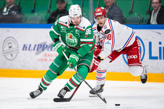 Rögles Eric Gelinas och Timrås Robin Alvarez