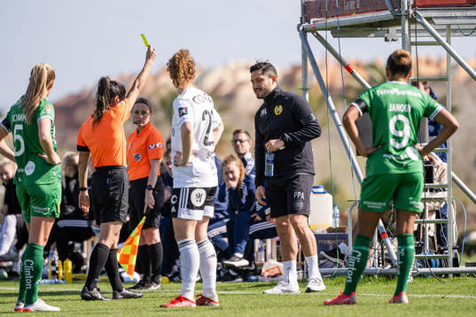 Head coach Pablo Pinones-Arce of Hammarby receives a yellow