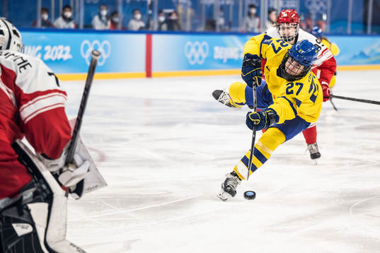 Emma Nordin of Sweden in the women's ice hockey game