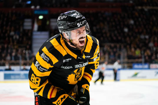 Skellefteås Jayce Hawryluk har ont