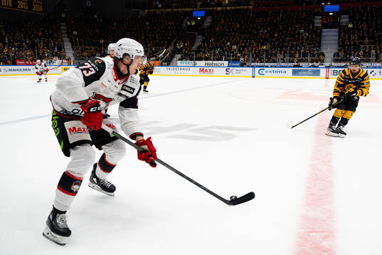 Malmö Redhawks Adam Ollas Mattsson och Skellefteås Jayce
