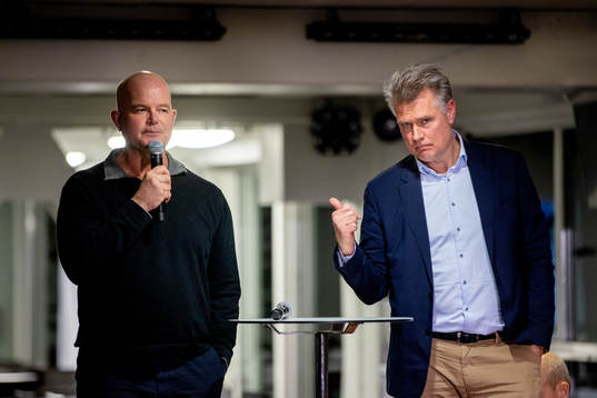 Kassör Hans Aulin och Roland Blomstrand