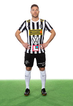 Landskronas Nikola Ladan poserar för ett porträtt den 15 februari 2022 i Landskrona.