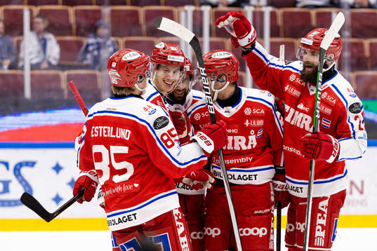 Timrås Robin Alvarez jublar