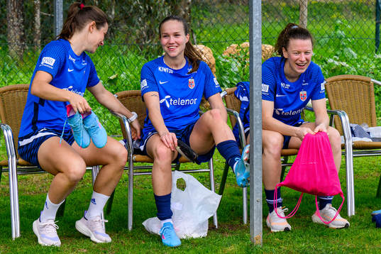 Emilie Bosshard Haavi, Guro Reiten and Synne Skinnes Hansen