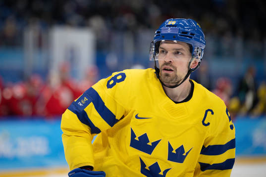 Anton Lander of Sweden in the men’s ice hockey semifinal