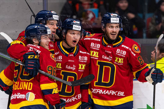 Djurgårdens Rhett Rakhshani jublar