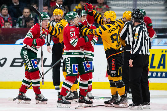 Frölundas Mats Rosseli Olsen och Skellefteås Jayce