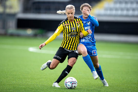 Häckens Lotta Ökvist och Kalmars Annie Habeeb
