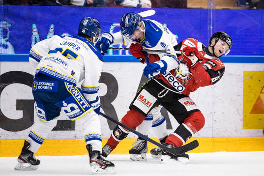 Leksands Matt Caito och Malmö Redhawks Johan Olofsson