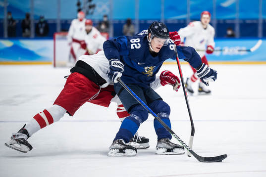 Harri Pesonen of Finland and Kirill Semyonov of Russia in