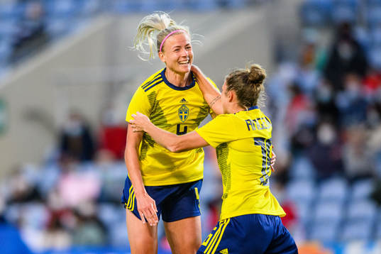 Hanna Glas celebrates with Filippa Angeldahl after scoring 1-0