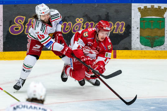 Moras Steven Seigo och Troja/Ljungbys Oscar Öhman