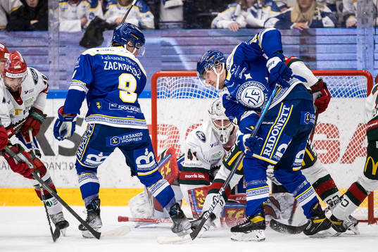 Frölundas målvakt Niklas Rubin och Leksands Max Veronneau