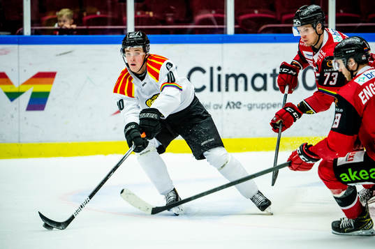Brynäs Noel Gunler mot Malmö Redhawks Adam Ollas Mattsson