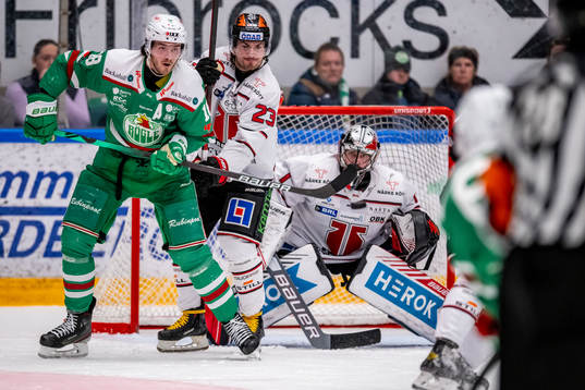 Rögles Dennis Everberg och Örebros Petr Zámorský