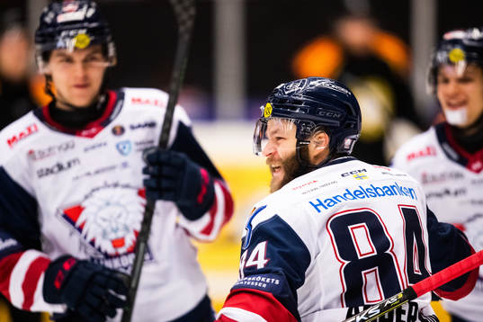 Linköpings Jimmy Andersson jublar