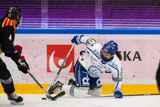 Brynäs Rosa Lindstedt  och Leksands Hanna Sköld