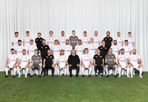  Laziar Osman, Stefan Wolf, Naprapat Niclas Dymling, Ossian Åsell, Arash Motaraghebjafarpour, William Henriksson Liljedahl, Amir Ayari, Arian Kabashi, Hjälptränare Peshraw Azizi (ta bort YA), Ezequiel Montagna, Victor Svensson. Mittenledet från vänster: Andreas Katsantonis, Koen Kostons, Målvaktstränare Jonas Bylund, Umit Aras, Rassa Rahmani, Fabio Dixon, Filip Örnblom, Materialförvaltare Ove Ekstrand, Suleman Zurmati, Hady Saleh Karim. Sittande från vänster: Rewan Amin, Alex Simovski, Jonathan Viscosi, Fystränare Jonatan Berg, Haron Ahmed Zubair, Huvudtränare Dalibor Savic, Christoffer Styffe, Assisterande tränare Yasin Aras, Joar Gadd Berglund, Bakhtiar Rahmani, Pashang Abdulla.