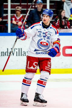 Oskarshamns Jonas Engström jublar