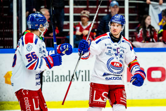 Oskarshamns Jonas Engström jublar