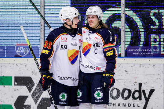 Djurgårdens Marcus Sörensen jublar med Djurgårdens