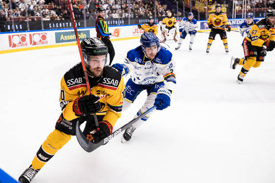 Luleås Einar Emanuelsson och Leksands August Berg
