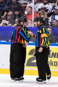 Domare Sören Persson och Domare Pehr Claesson och