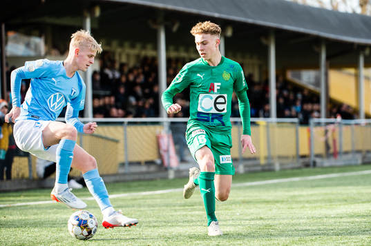 Malmö FFs Emil Lindman och BK Olympics Hugo Bolin