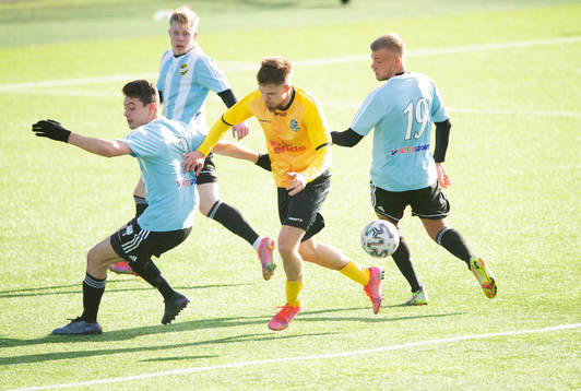 IFK Hässleholms Isak Orajärvi, Wictor Willseus och Olle Kjellman Olblad i träningsmatchen mellan Lunds BK och IFK Hässleholm i Lund 27 februari 2022.

