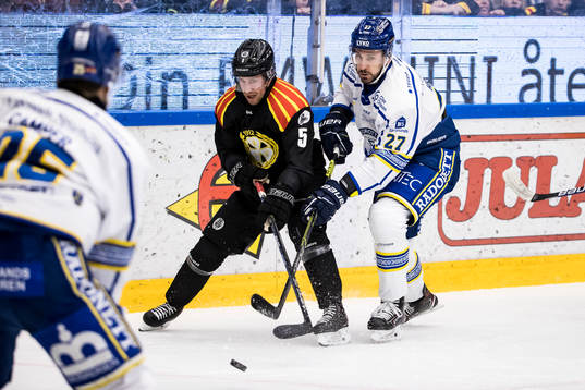 Brynäs Chay Genoway och Leksands Marek Hrivik