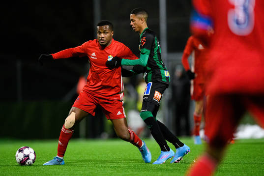 Östers Manasse Kusu och Varbergs Tashreeq Matthews