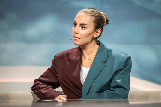 Petronella Ekroth i Viaplays studio