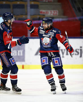 Linköpings Broc Little jublar med Henrik Törnqvist