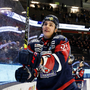 Linköpings Max Lindroth jubel