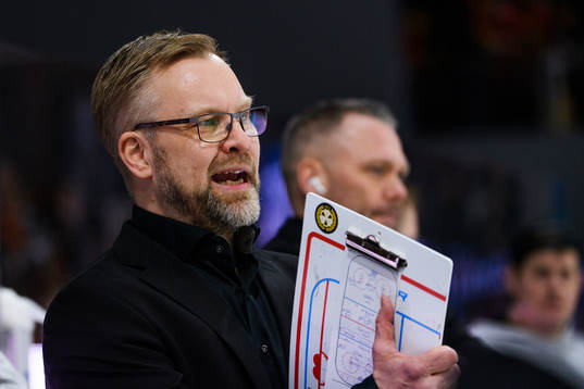Brynäs tränare Mikko Manner