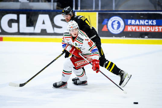 Västerås Filip Karlsson och Moras Lukas Wernblom