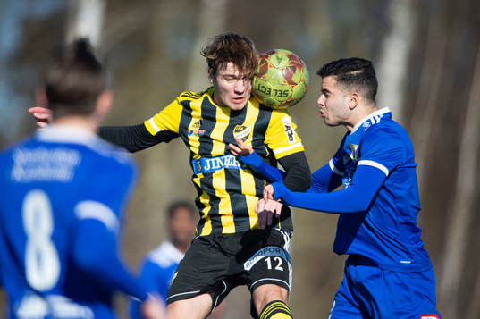  IFK Hässleholms Isaac Holmberg i träningsmatchen mellan IFK Hässleholm och Asarum i Hässleholm 5 mars 2022.