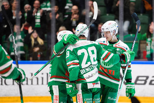 Rögles Tony Sund jublar