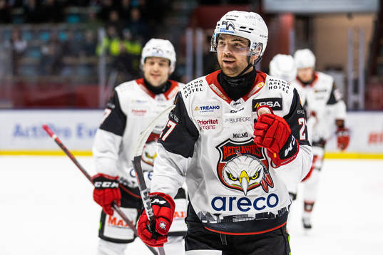 Malmö Redhawks Ponthus Westerholm jublar för ett mål som